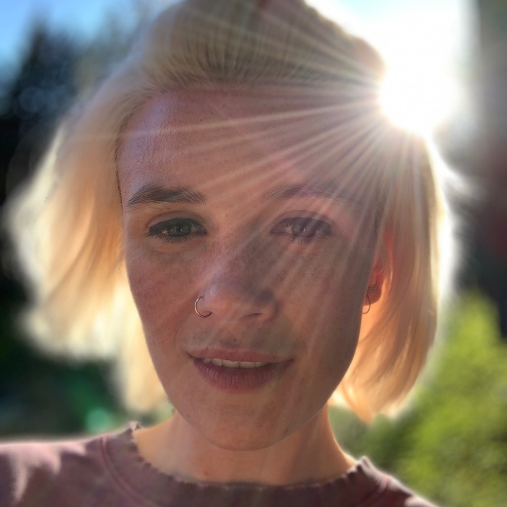 Meet your Posher, Amy